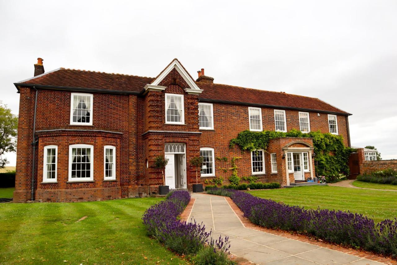 Bed and breakfast Downham Hall 4*