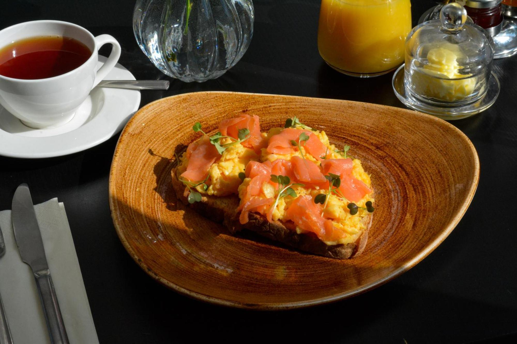 Downham Hall Bed and breakfast