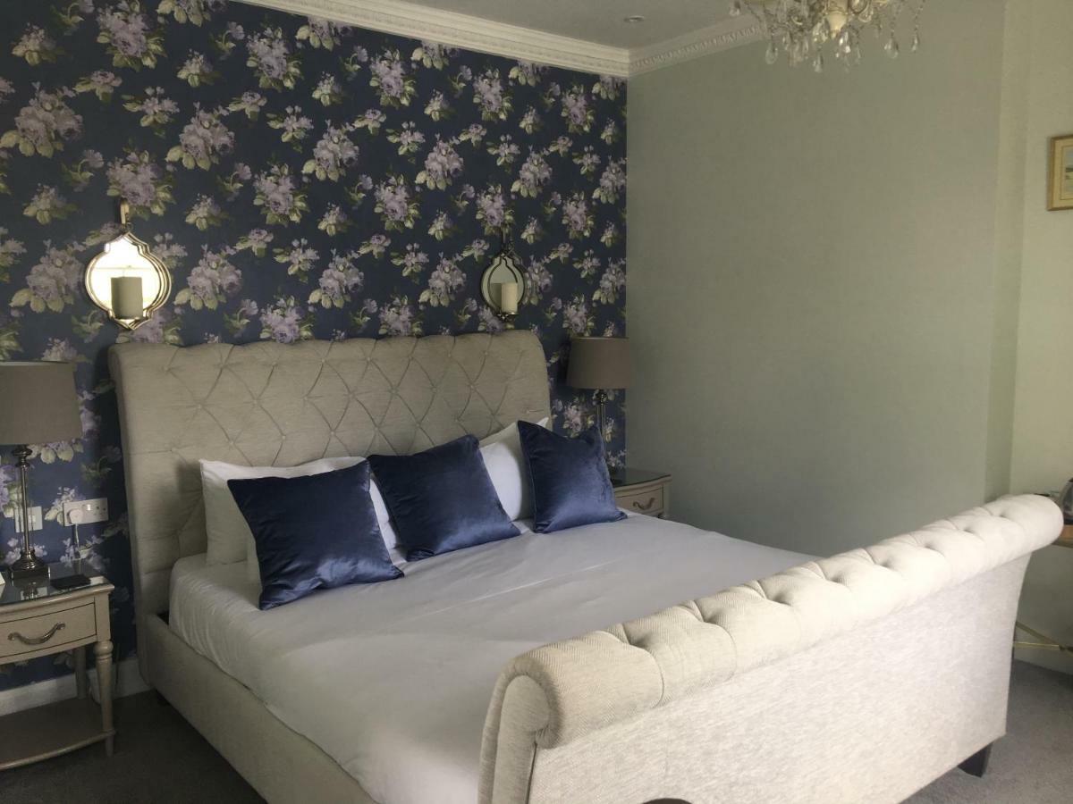 Downham Hall 4*